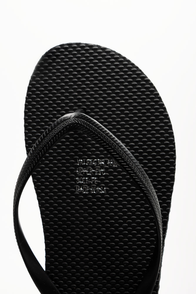 Platform Flip Flops Black (4)