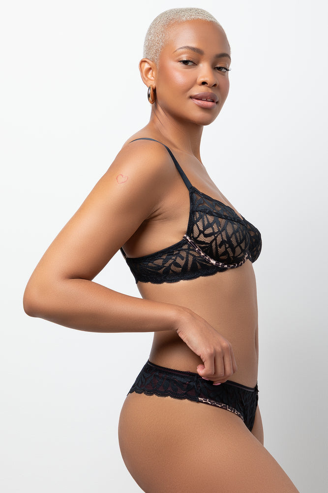 Lace Thong Black (1)