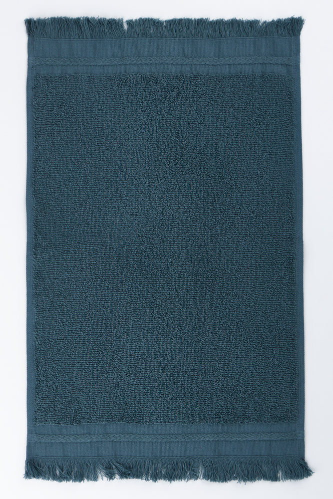 North Atlantic Fringed Guest Towel (1)
