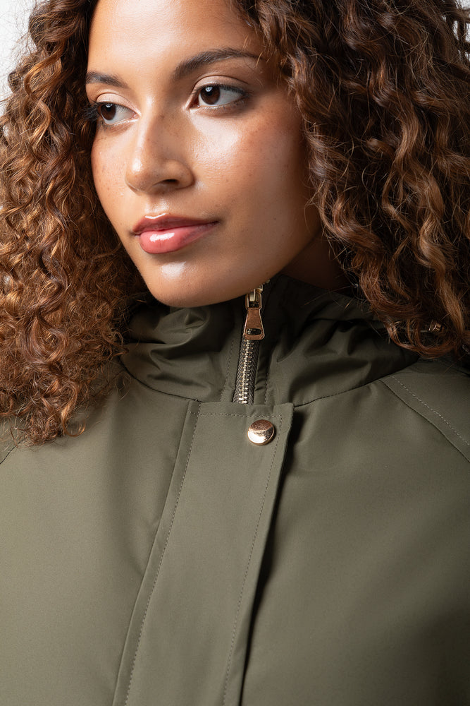 Longer Length Rain Parka Green (3)