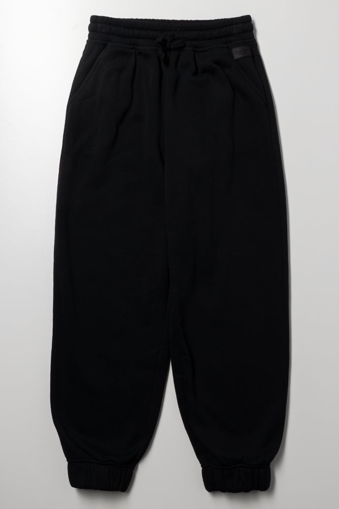 Barrel Leg Trackpants Black