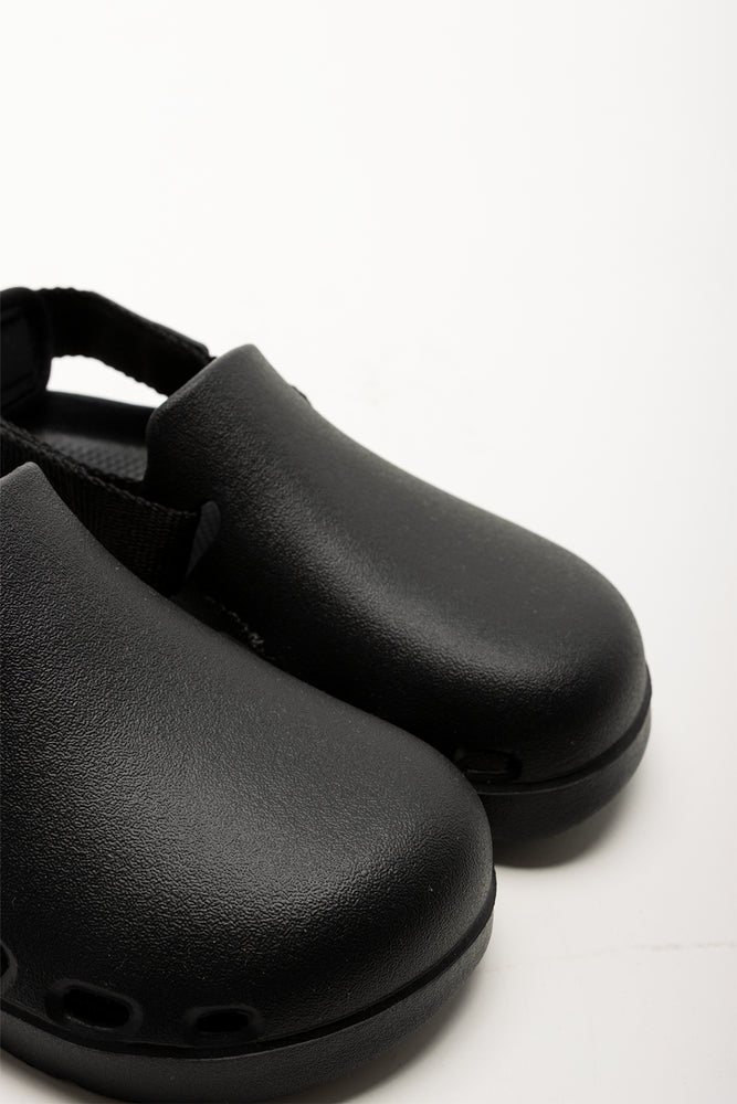 Clogs Black (2)