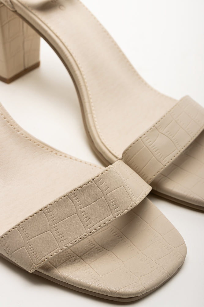 Block Heel Sandals Natural (2)