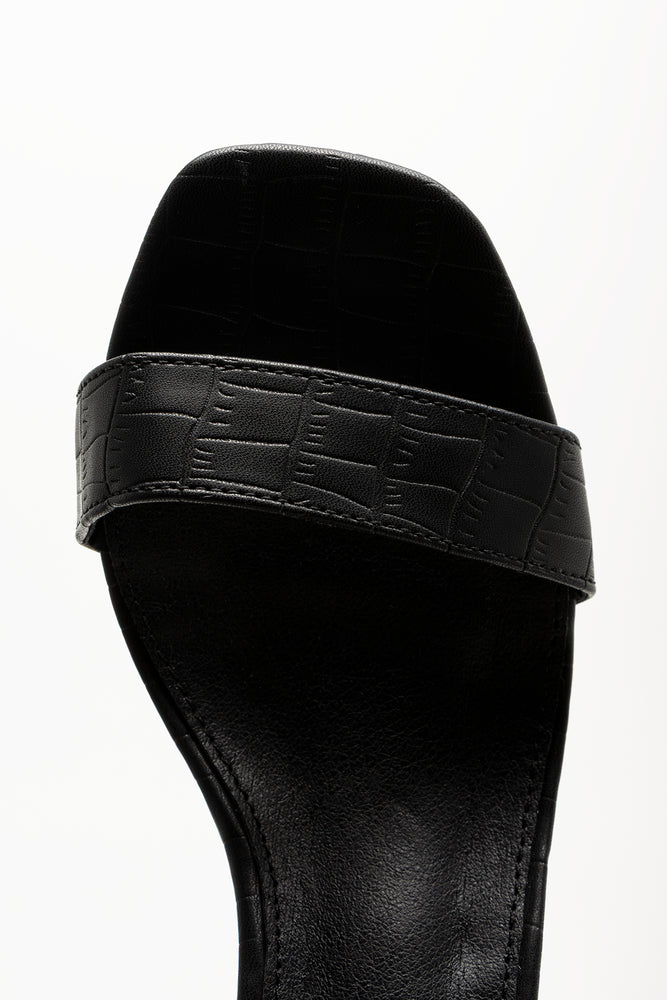 Block Heel Sandals Black (4)