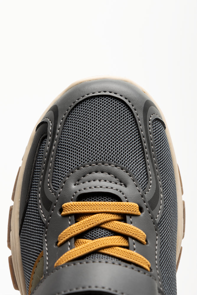 Trainers Black (4)