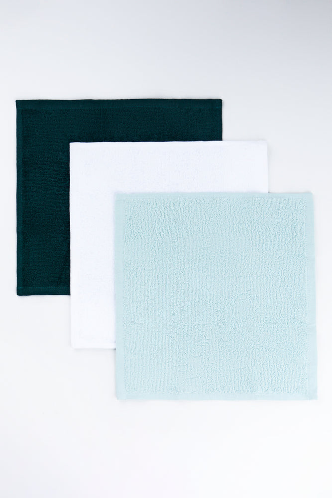 Blue & White 3 Pack Cotton Face Cloth Set (1)