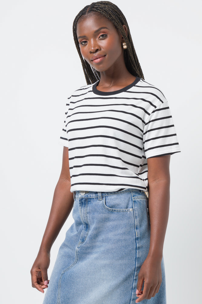 STRIPE TEE WHITE AND BLACK