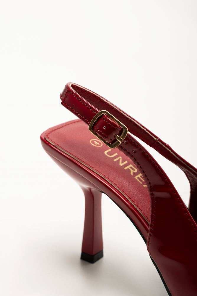 Pointy Slingback Shoes Red (3)