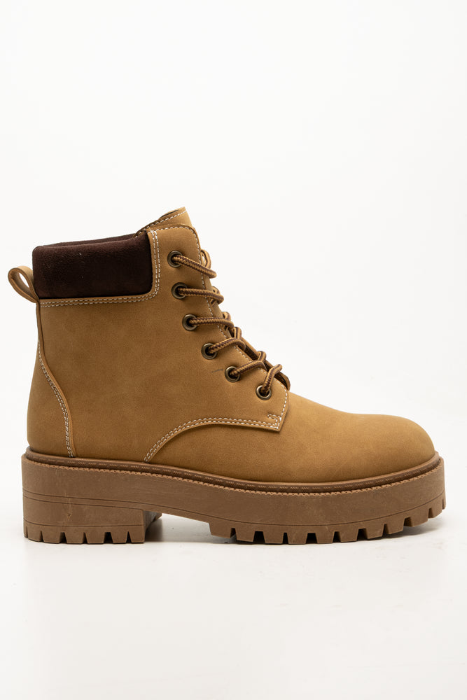 Boots Tan (1)