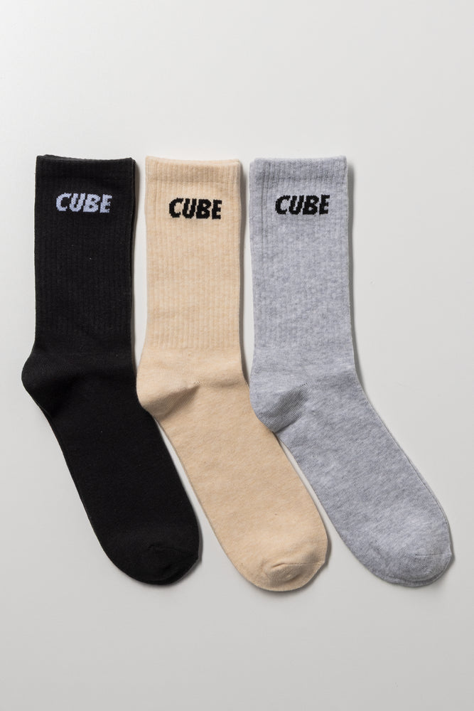 新品未開封　optstuff SOCKS　ソックス3点セット 3 Packs Socks Black, Natural And Grey | Underwear & Socks | Ackermans
