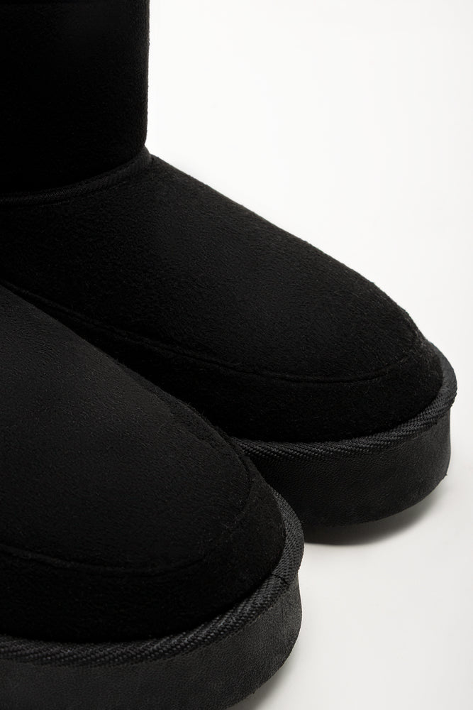 Comfy Ankle Boots Black (2)