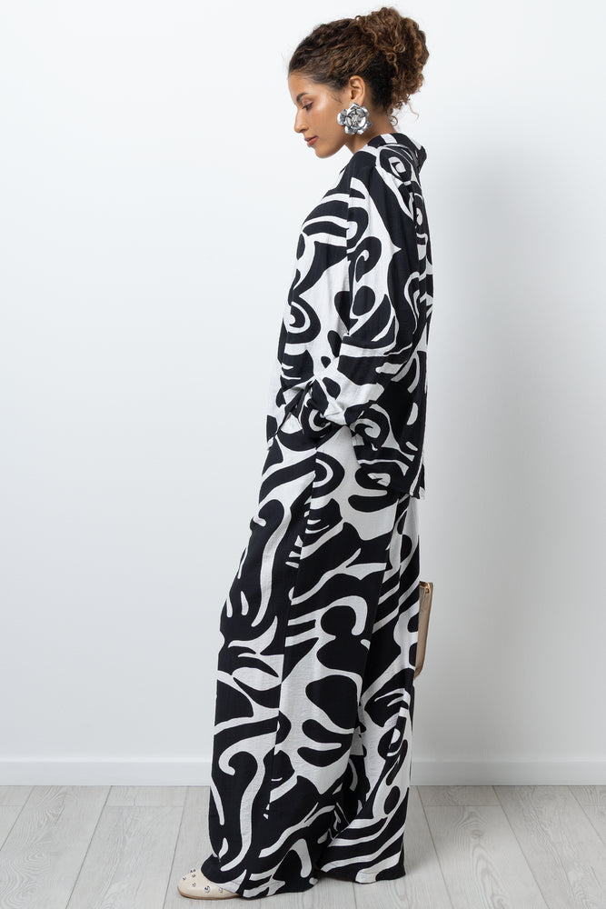 Long Sleeve Crinkle Shirt Black And White