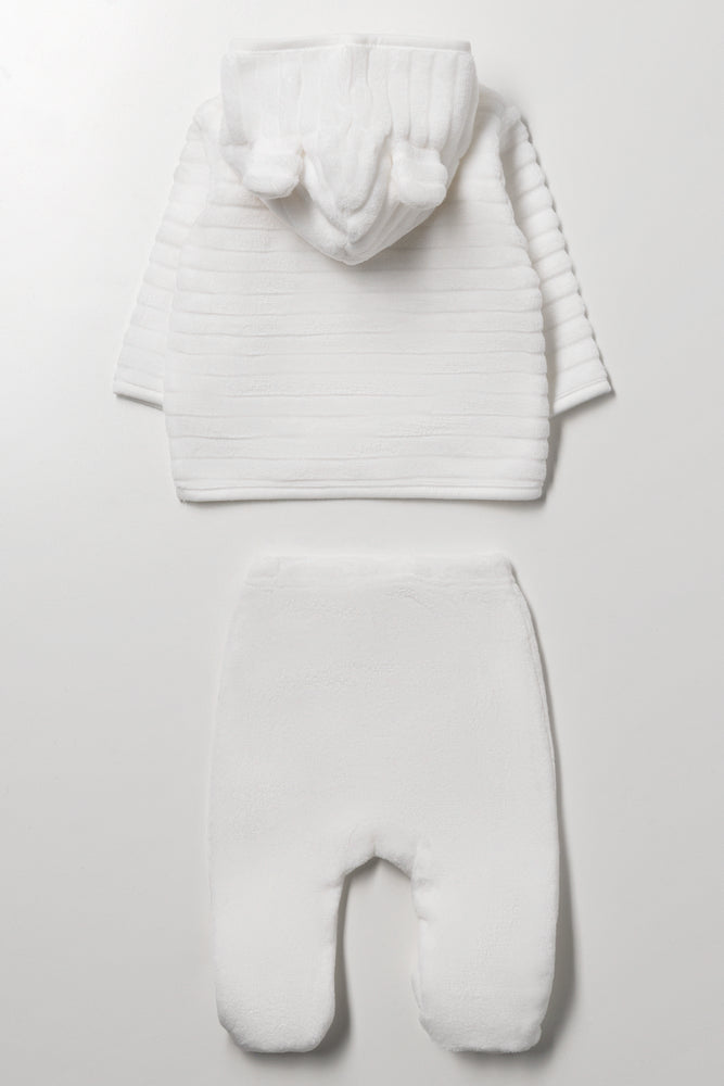 2 Piece Embossed Fleece Set White (3)