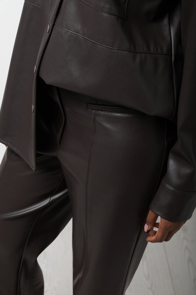 Pleather Pants Chocolate (3)