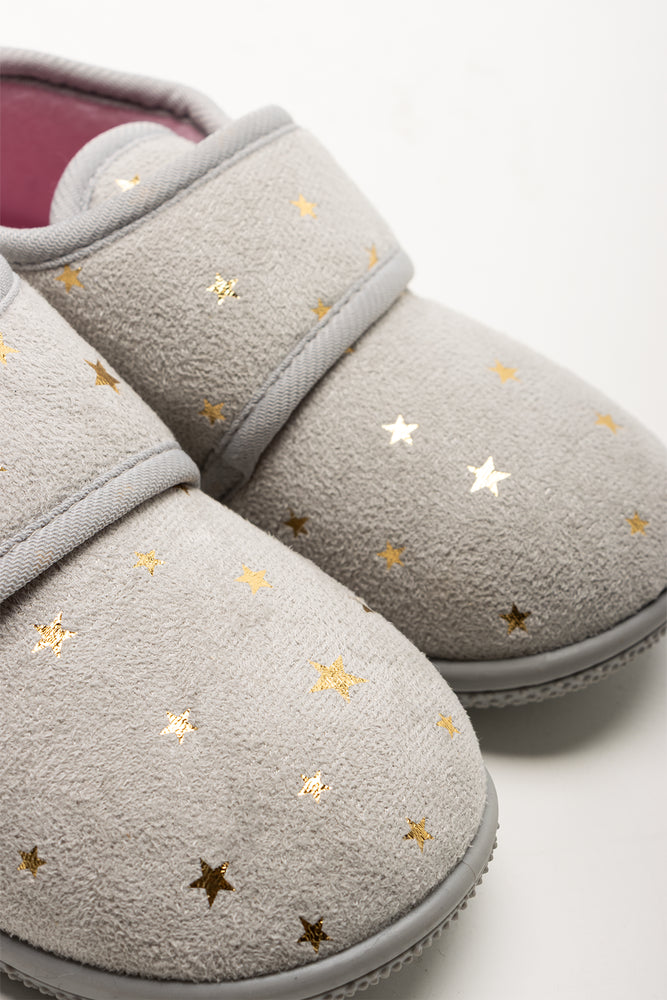Slippers Grey (1)
