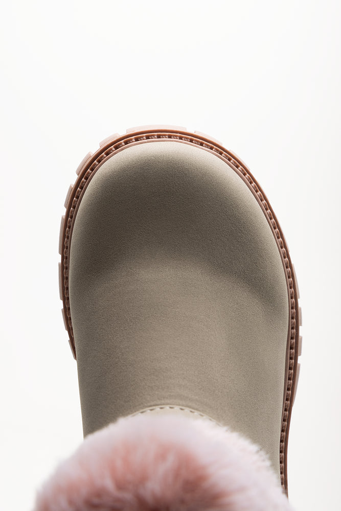 Fur Trim Boots Grey (4)