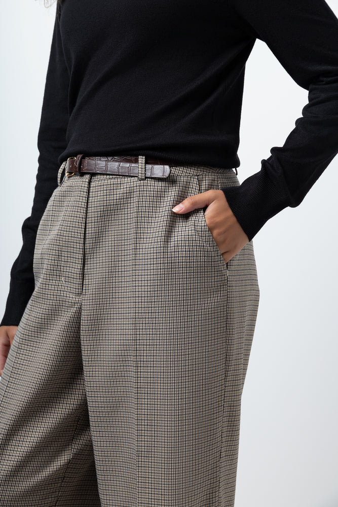 Check Pants with Belt (3)