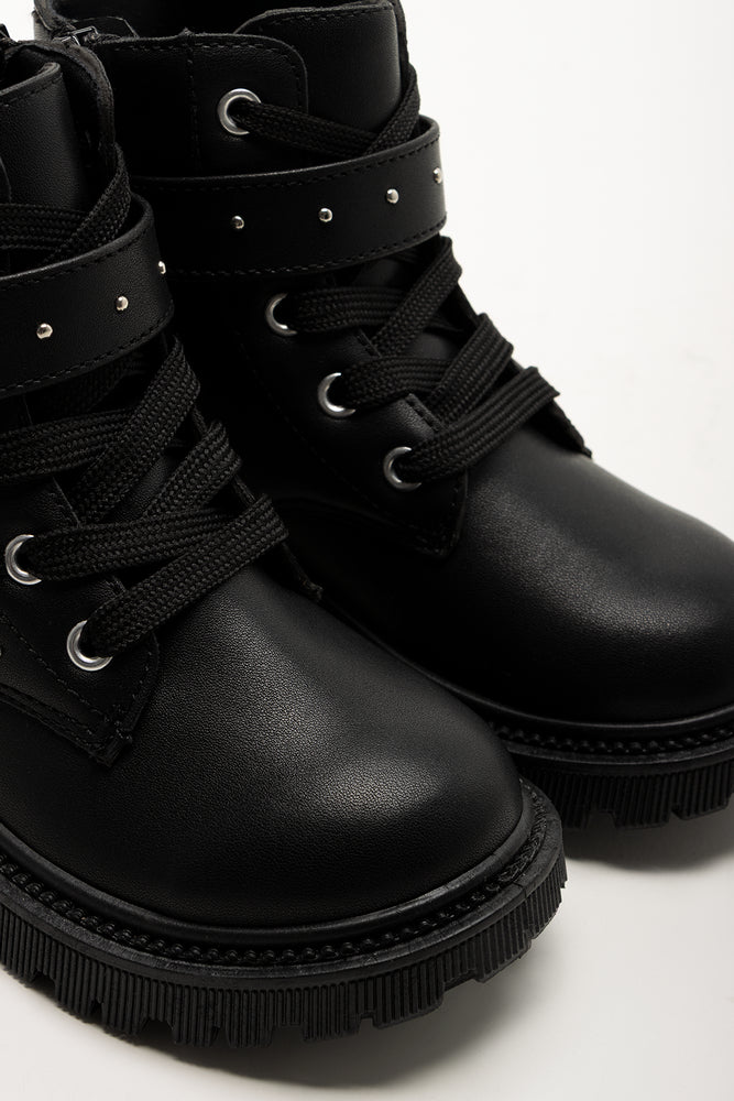 Heart Studded Lace Up Boots Black (2)