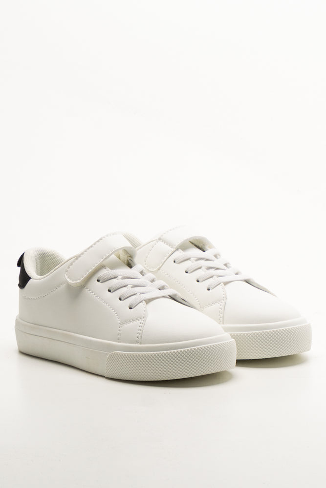 Sneakers White
