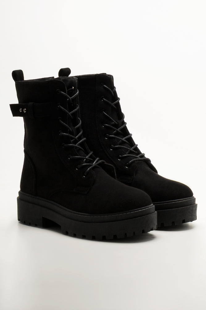 Chunky Lace Up Boots Black