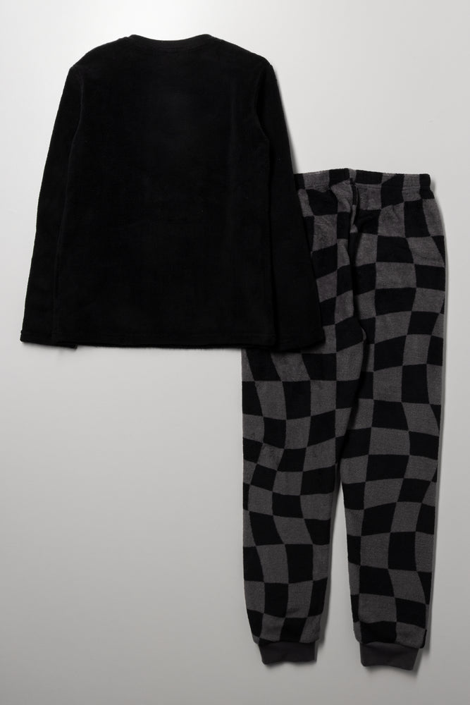 Skater Long Sleeve Fleece Pyjamas Black (2)
