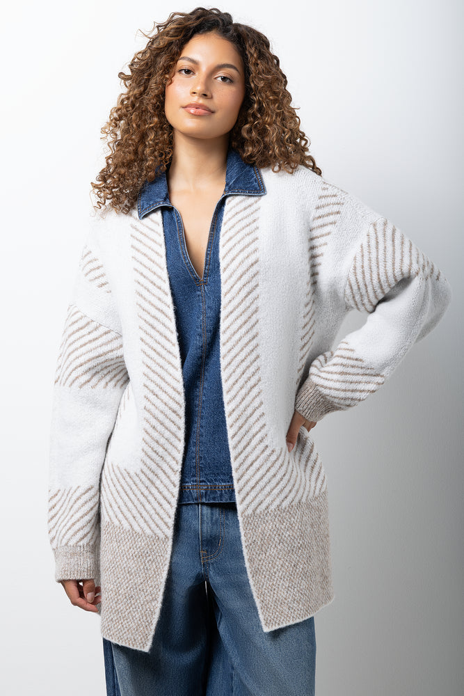 Mid Length Cardigan White | Knitwear & Jerseys | Ackermans