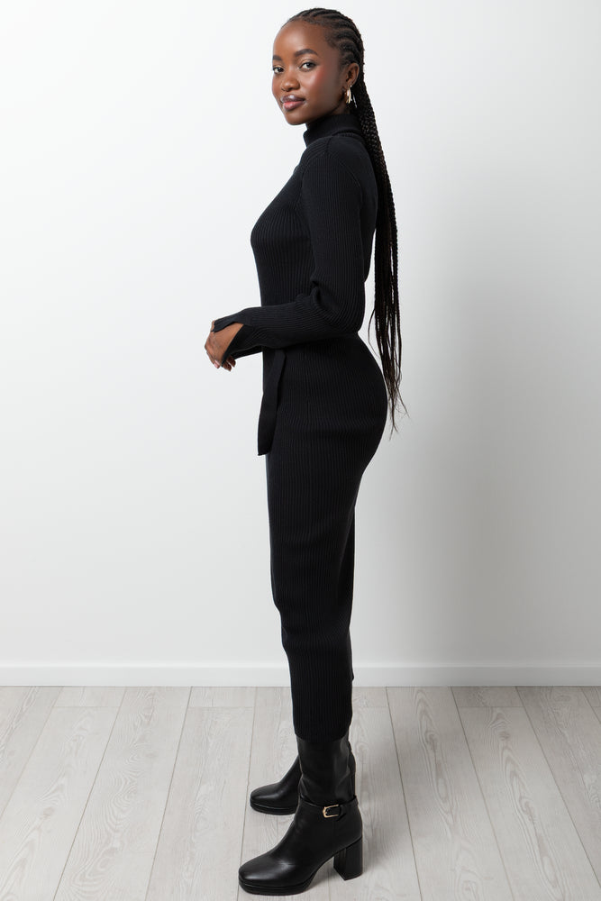 Belted Dress Black (1)