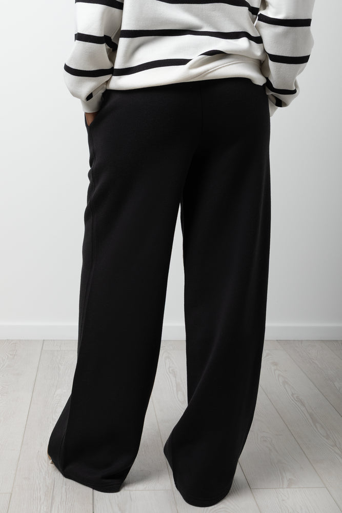 Wide Leg Jogger Trackpants Black (2)