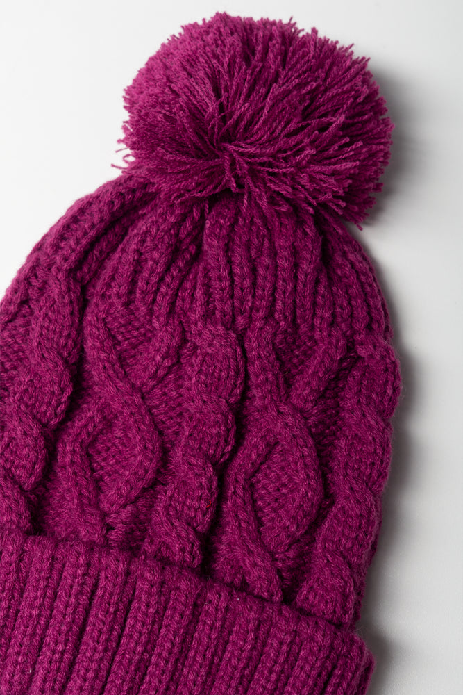 Beanie Burgundy (1)