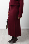 Column Skirt Burgundy (1)