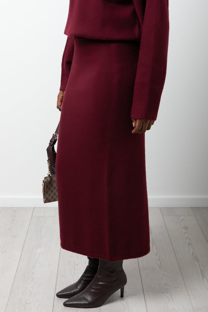 Column Skirt Burgundy (1)