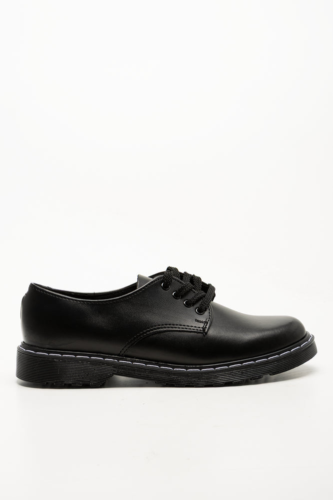Older Boys Buccaneer Shoes Black (1)