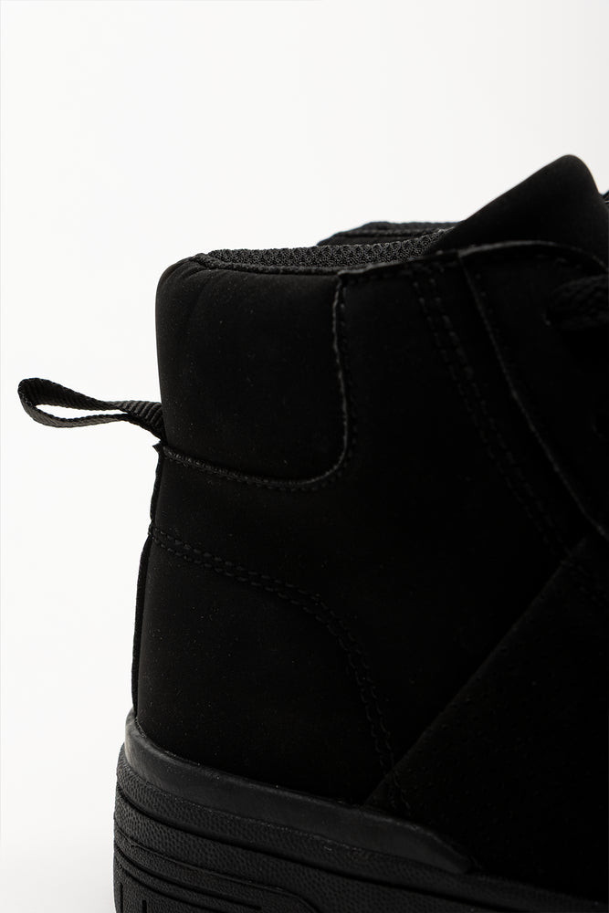 Skate High Top Sneakers Black (3)