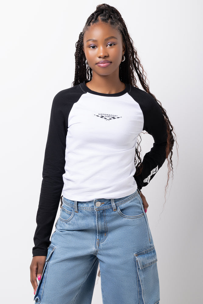 Fitted Cropped T-Shirt White | Tops & T-Shirts | Ackermans