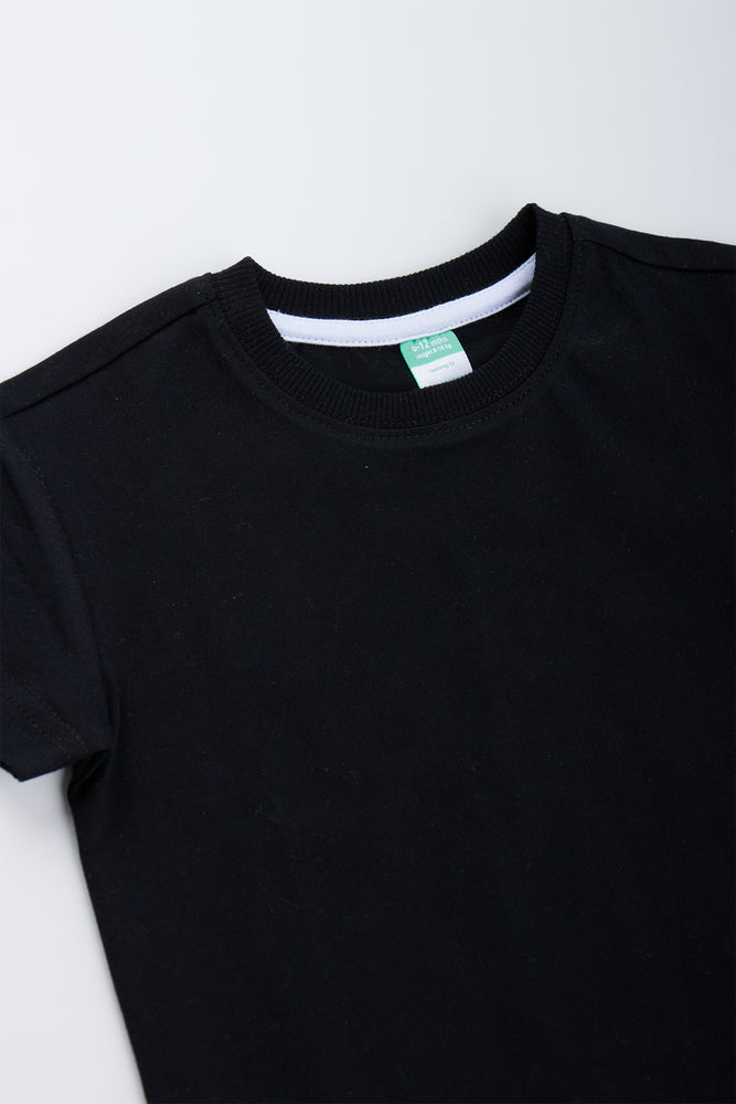Black Short Sleeve T-Shirt (1)
