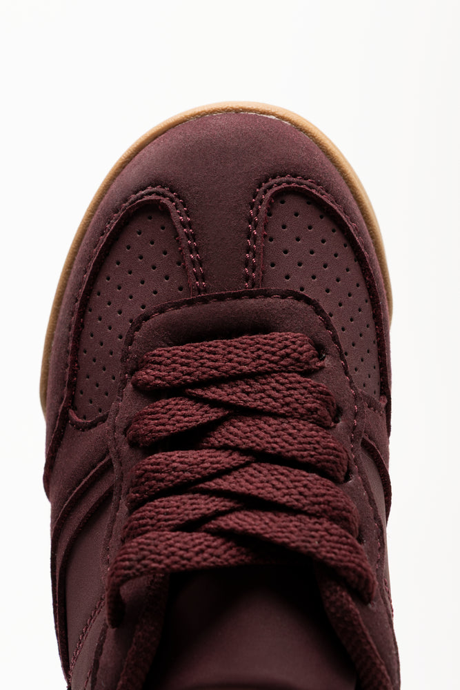 Retro Lace Up Sneakers Burgundy (4)
