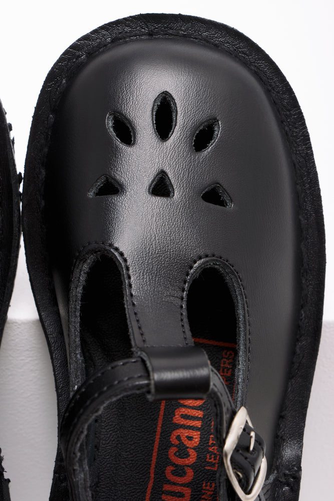 Younger Girls Buccaneer Shoes (4)