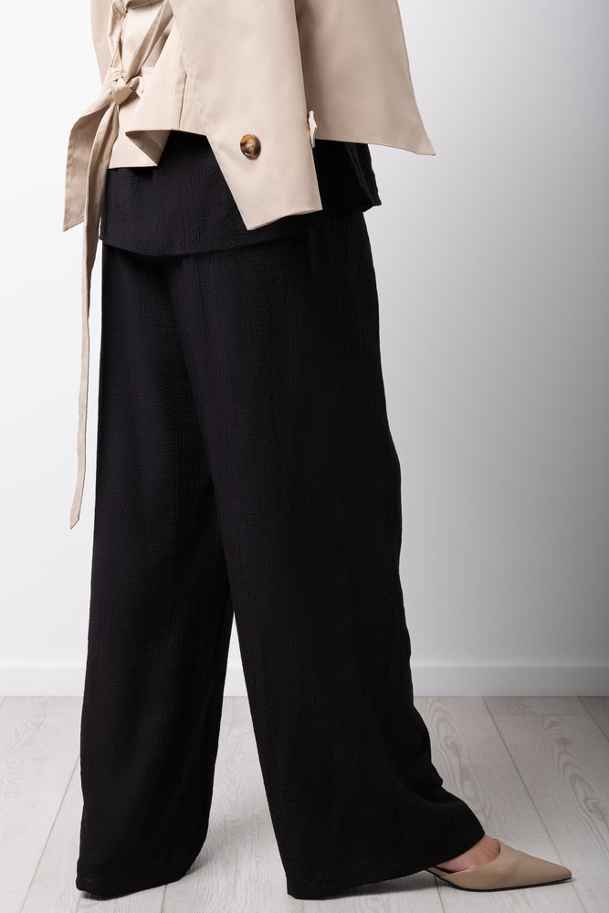 Crinkle Pants Black (2)