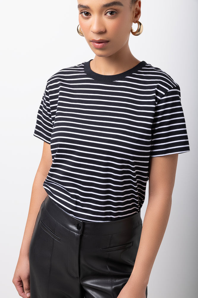 Black White Striped Crewneck T-Shirt (3)