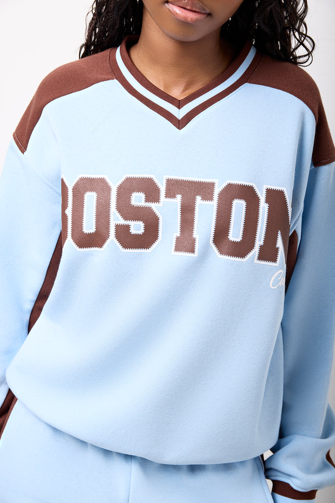 Boston Graphic V-Neck Sweatshirt (3)