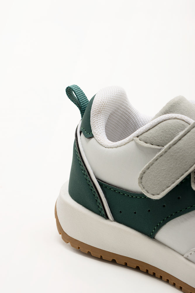 Retro Trainer Velcro Strap (3)