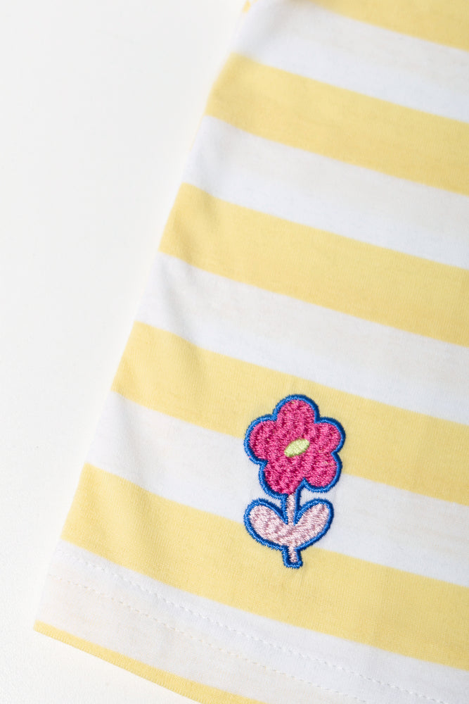 Yellow Striped Collar Golfer (2)