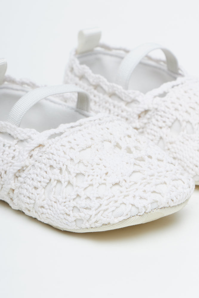 Natural Crochet Baby Crib Pumps (2)