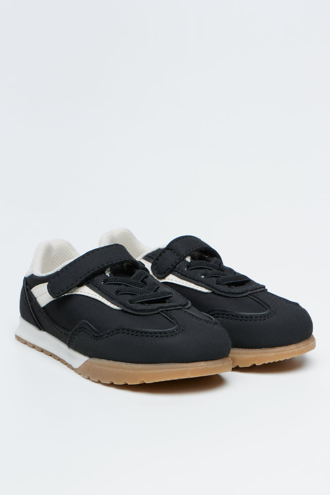 Black Retro Runner Sneakers