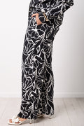 Relaxed Tropical Print Pants (1)