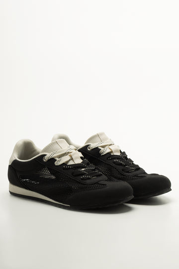 Black Mesh Flat Casual Sneakers