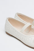 Cream Quilted Daisy Ballet Pumps (3)