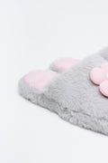 Light Grey Daisy Plush Slippers (3)