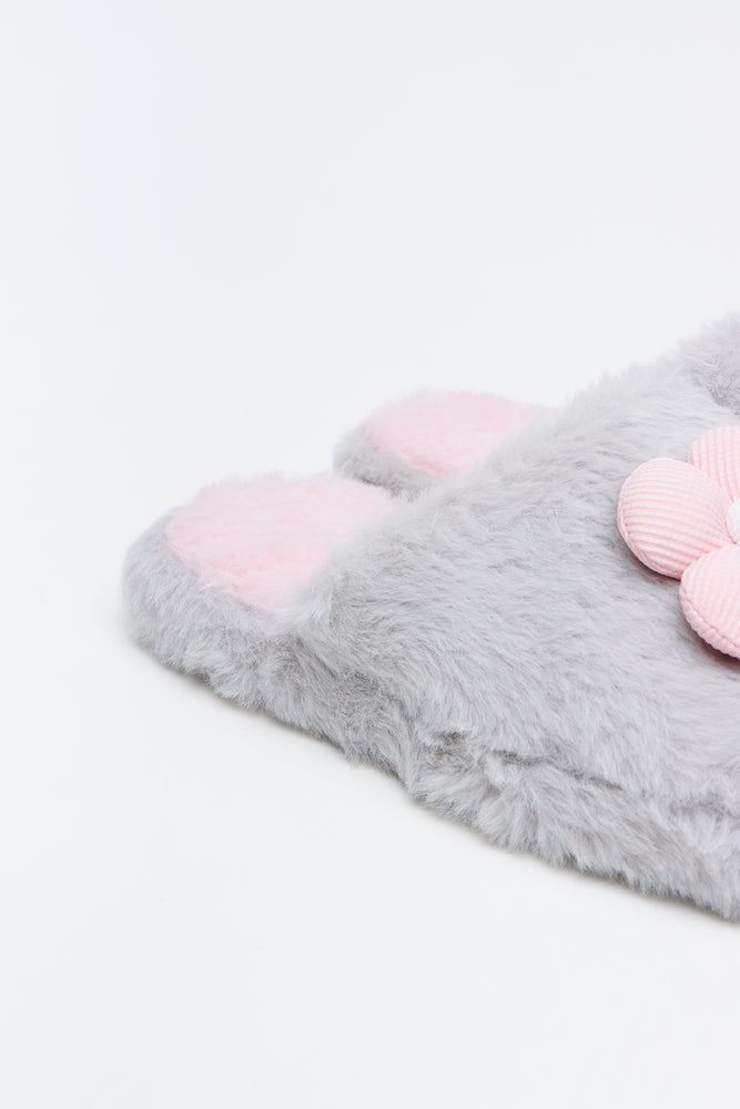Light Grey Daisy Plush Slippers (3)