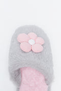 Light Grey Daisy Plush Slippers (4)